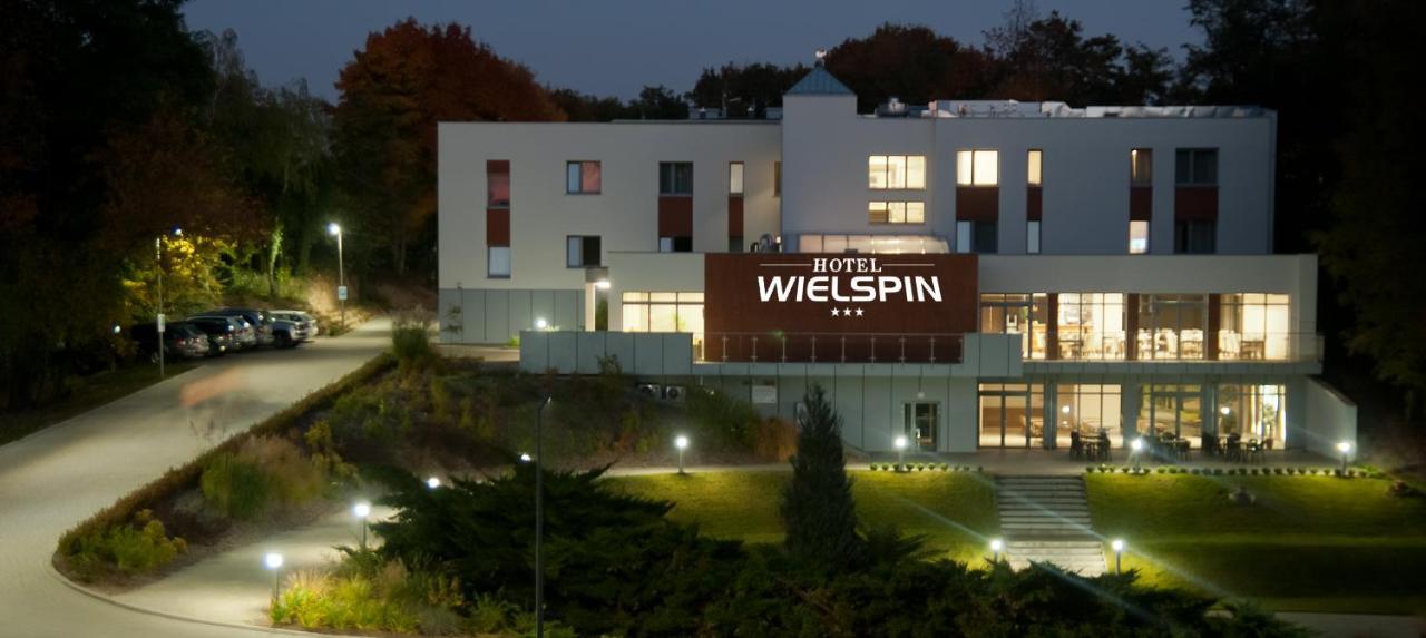 Wielspin Puszczykowo Eksteriør bilde